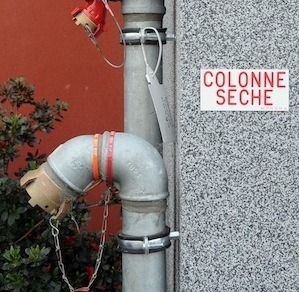 COLONNES SECHES COLONNES SECHES